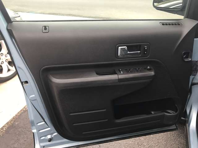 2008 Ford Edge SE 4dr SUV